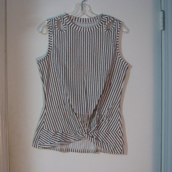 Striped Top XL New Without Tags NWOT Gray & White Stripes Cutouts Super Cute - Picture 1 of 5